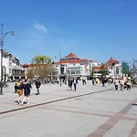 Vandrerhjem 19 *